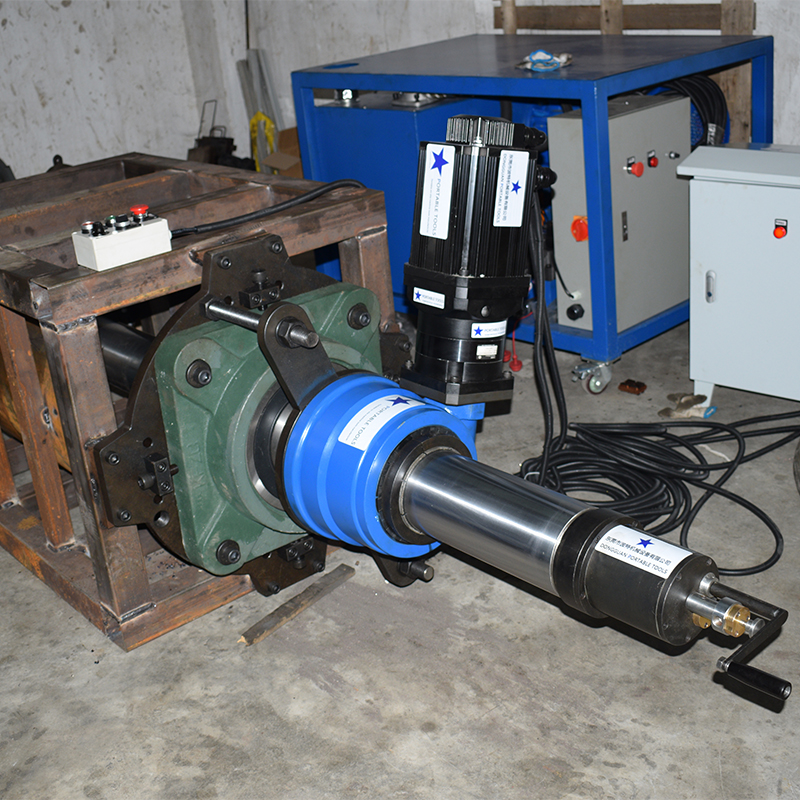 Portable line boring machie LBM150